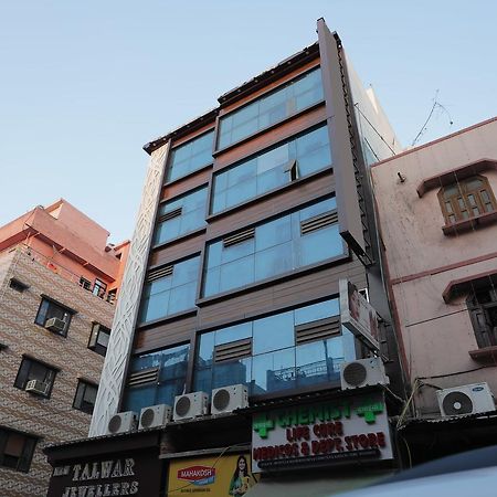 Hotel Corner Point Нью-Дели Экстерьер фото